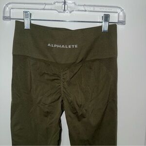 NWOT alphalete original revival leggings - medium